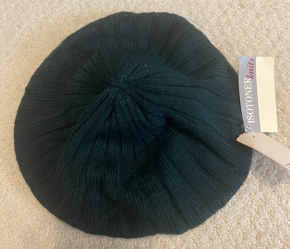 Vtg Isotoner Knits Dark Green Ribbed Knit Beret Hat NWT Deadstock 90s Y2K
